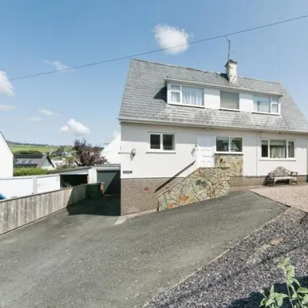 Buy this 5 bed house on Lon Rhoslyn in Abersoch, LL53 7BD