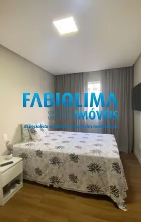Buy this 6 bed house on Itaú in Rua Adelina de Sá, Centro