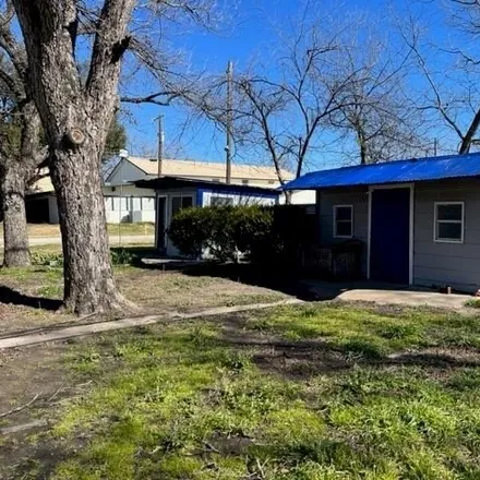 Image 5 - 299 West Avenue A, Hico, Hamilton County, TX 76457, USA - House for sale