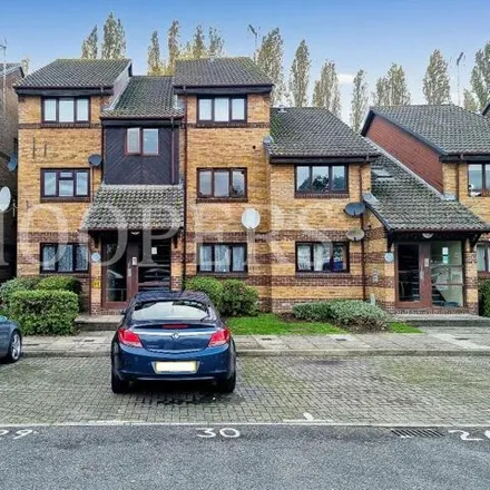 Buy this 1 bed apartment on Harp Island Close in London, NW10 0DD
