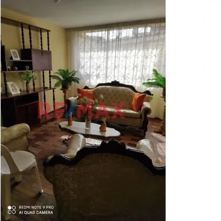 Buy this 4 bed house on Calle Miroquesada in Callao, Lima Metropolitan Area 07001
