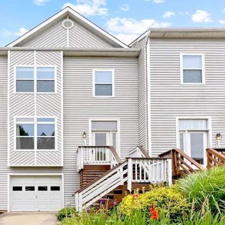Rent this 3 bed loft on 48358 Surfside Drive in Lexington Park, MD 20653