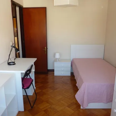 Rent this 3 bed apartment on Rua de Camões in 4000-376 Porto, Portugal