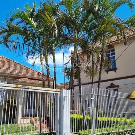 Buy this 5 bed house on Avenida Professor Oscar Pereira in Glória, Porto Alegre - RS