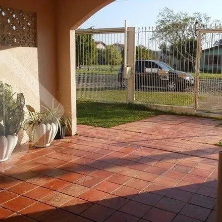 Buy this 5 bed house on Avenida Norberto Link in Parque 35, Guaíba - RS