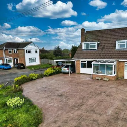 Buy this 3 bed house on Hillview in Sherington, MK16 9NJ