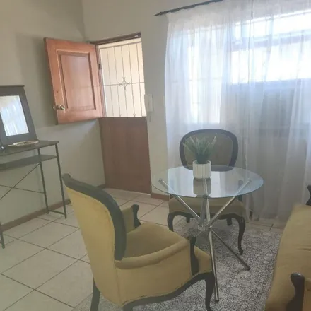 Image 2 - Market Street, Drakenstein Ward 4, Paarl, 7646, South Africa - Apartment for rent