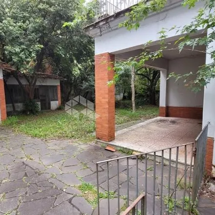 Buy this 3 bed house on Léo Surb in Rua São Paulo, Centro