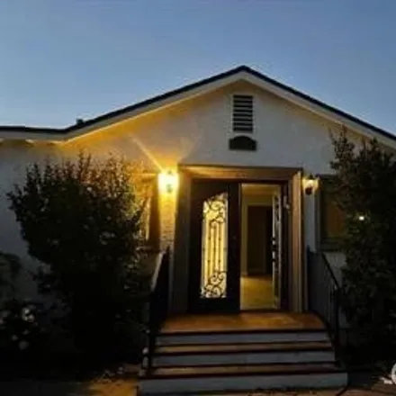 Rent this 4 bed house on Alley 86165 in Los Angeles, CA 91316