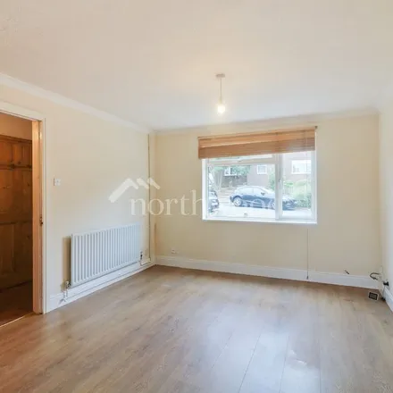 Rent this 2 bed apartment on 2-6 High Street in Ashford, TN24 8TD