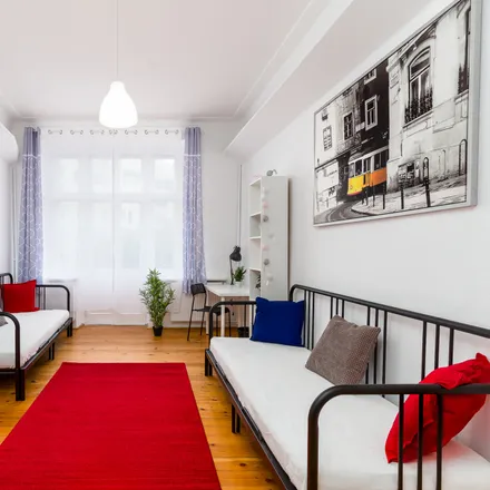 Rent this 5 bed room on 28 Czerwca 1956 roku 117 in 61-567 Poznań, Poland
