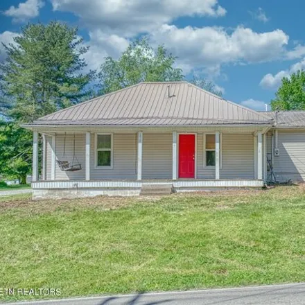Buy this 3 bed house on 177 1st Avenue South in Algood, Putnam County