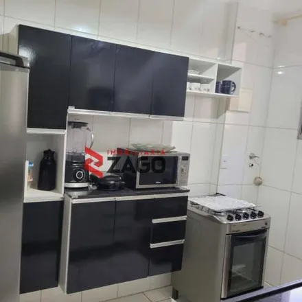 Buy this 2 bed apartment on Avenida dos Curiós in Vila Pontal, Uberaba - MG