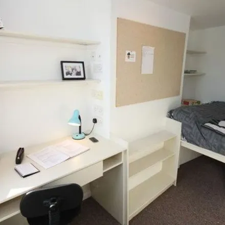 Rent this 5 bed apartment on Harborne Park Road in Harborne, B17 0BL