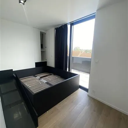 Rent this 2 bed apartment on Rue du Christ - Christusstraat 43 in 7700 Mouscron, Belgium