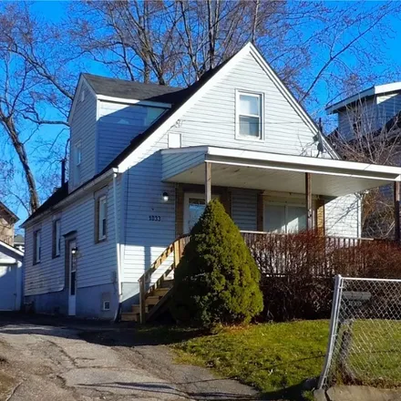 Rent this 3 bed house on 1033 Beardsley ST