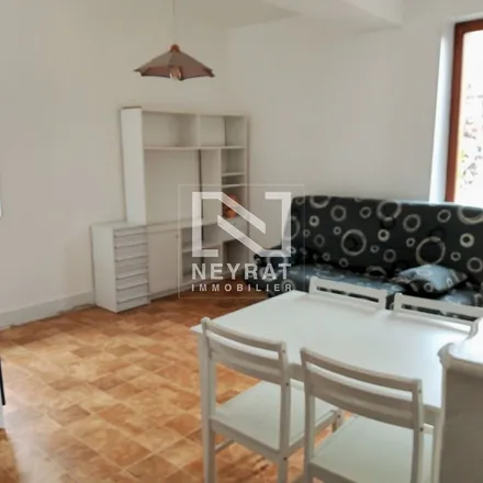 Image 3 - 2 Avenue de Charolles, 71600 Paray-le-Monial, France - Apartment for rent