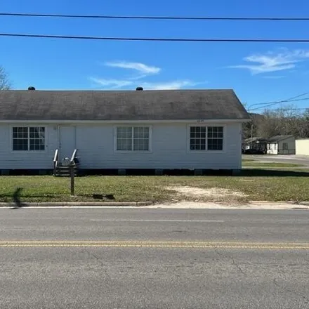 Buy this 4 bed house on 2207 Chicot Street in Pascagoula, MS 39567