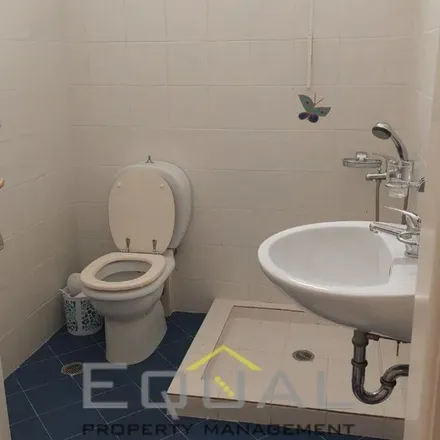 Rent this 5 bed apartment on ΕΛΙΚΏΝΟΣ in Μεταμορφώσεως, Chalandri