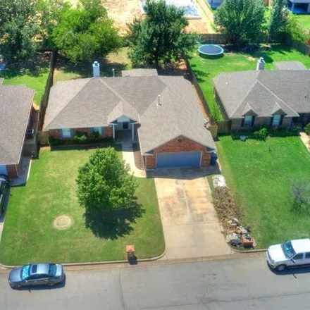 Buy this 4 bed house on 316 Timber Ridge Road in Harrah, Oklahoma County