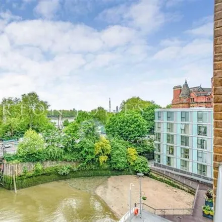 Buy this 3 bed apartment on Hepworth Court in 30 Gatliff Road, London