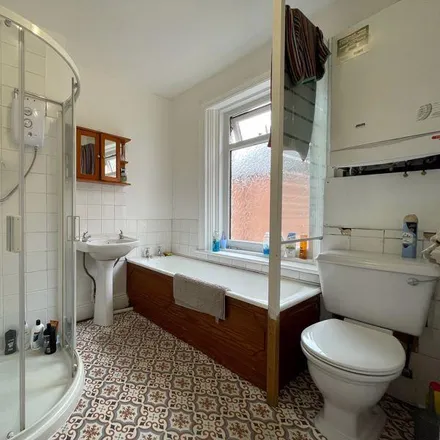 Image 5 - Meldon Terrace, Newcastle upon Tyne, NE6 5XP, United Kingdom - Room for rent