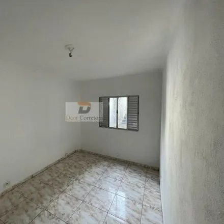 Rent this 2 bed house on Rua Chile in Taboão, São Bernardo do Campo - SP