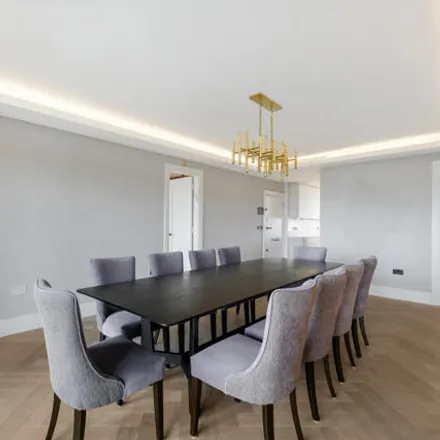 Image 2 - Imperial Court, 55-56 Prince Albert Road, Primrose Hill, London, NW8 7SA, United Kingdom - Apartment for rent