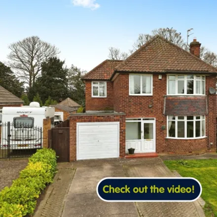 Buy this 3 bed house on Woodland Drive in Anlaby, HU10 7HZ