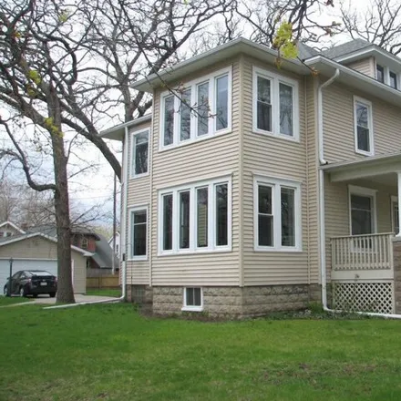 Image 1 - 1920 67th Street, Kenosha, WI 53143, USA - House for sale