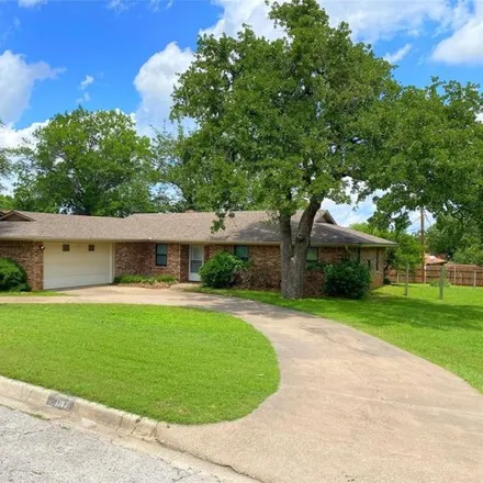Buy this 3 bed house on 1335 Belair Street in Bowie, TX 76230
