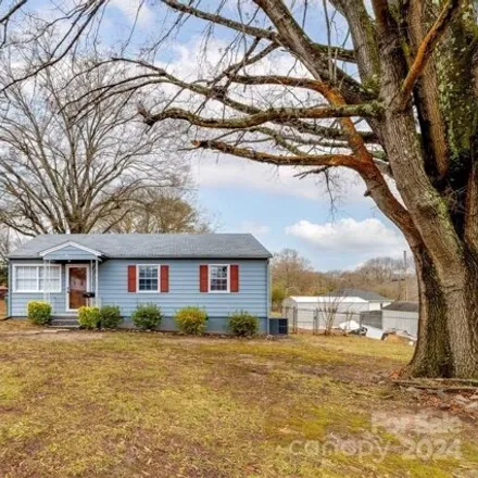 Buy this 3 bed house on 1943 Wood Street in Gastonia, NC 28052
