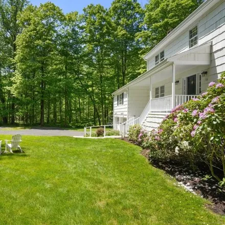 Image 3 - 118 Benedict Hill Rd, New Canaan, Connecticut, 06840 - House for sale