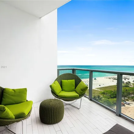 Rent this 1 bed apartment on Paris 6 Miami 24h in 2200 Collins Avenue, Miami Beach