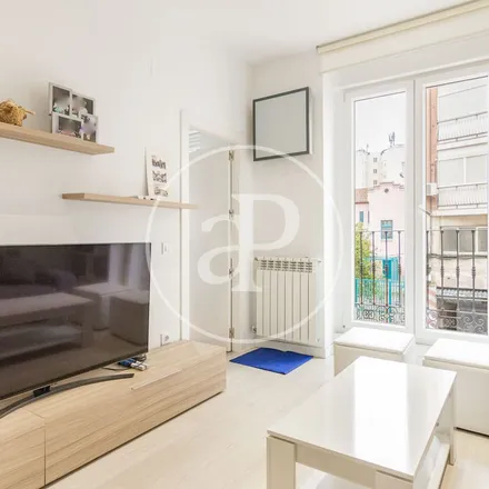 Rent this 3 bed apartment on M Saiz Plásticos in Calle del Cardenal Cisneros, 47