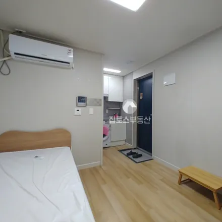 Image 3 - 서울특별시 관악구 봉천동 97-8 - Apartment for rent