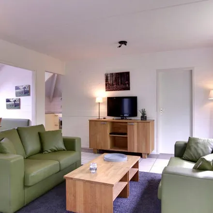 Rent this 3 bed apartment on Sportlaantje in 7721 KG Dalfsen, Netherlands