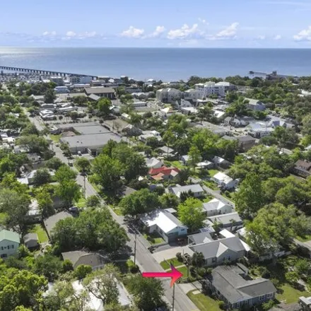 Image 2 - 312 Demontluzin Street, Bay Saint Louis, MS 39520, USA - House for sale