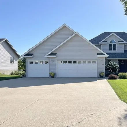 Buy this 5 bed house on 1534 5th Avenue Southeast in Sioux Center, IA 51250