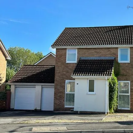 Buy this 3 bed house on The Perrings in Nailsea, BS48 4YL