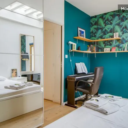 Image 5 - 3 Rue des Brigittines, 59777 Lille, France - Apartment for rent