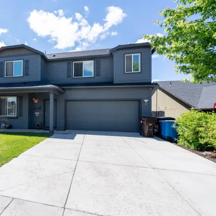 Buy this 4 bed house on 772 Northeast Redwood Avenue in Redmond, OR 97756