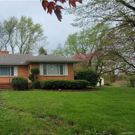 Buy this 3 bed house on 6394 Searls Road in Byron, Genesee County