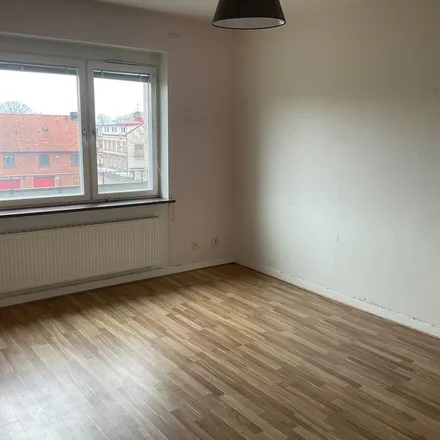 Rent this 2 bed apartment on Thorsgatan in 264 80 Klippan, Sweden