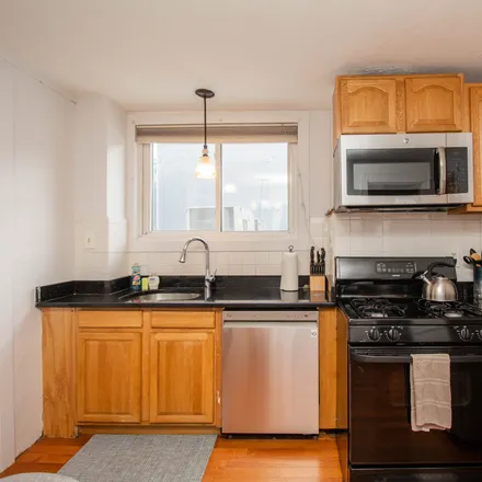 Image 8 - 280;282;284 Washington Street, Brookline, MA 02445, USA - Apartment for rent