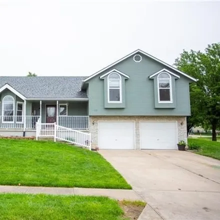 Buy this 3 bed house on 105 North Highland Drive in Raymore, MO 64083
