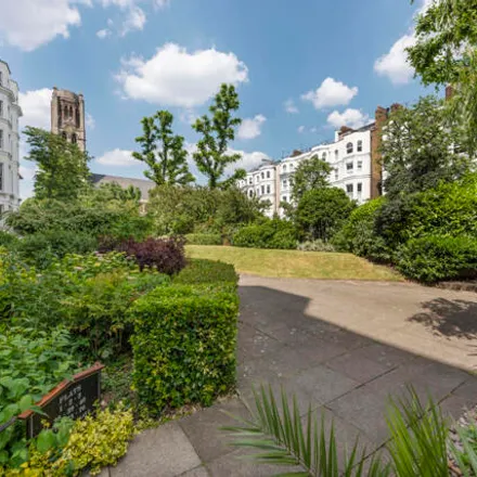 Image 2 - Colville Gardens, London, W11 2BA, United Kingdom - Apartment for sale