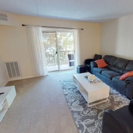Buy this 2 bed apartment on #210,1 Bloomingdale Place