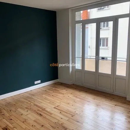 Rent this 4 bed apartment on 10 Place Sully in 63400 Chamalières, France