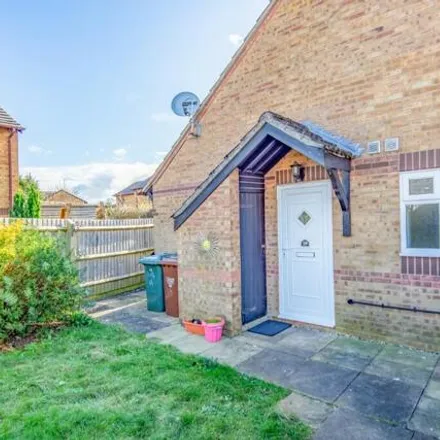 Buy this 1 bed house on Hawthorn Walk in Bicester, OX26 3US